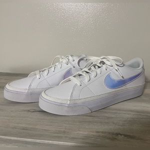 Nike Women’s Court Legacy Sneakers size 10.5